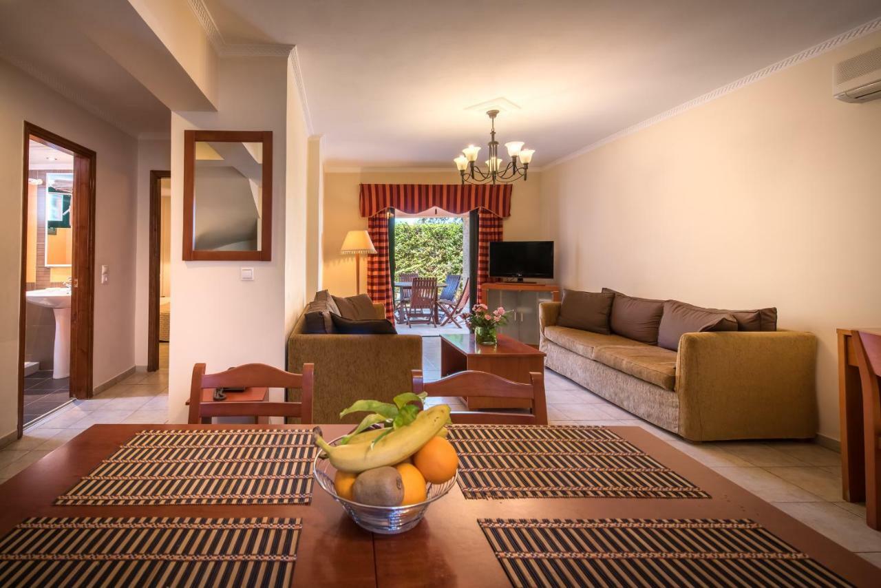 Hotel St John Villas (Adults Only) チィリヴィ エクステリア 写真